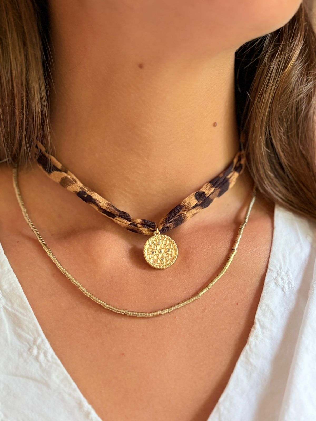 Collar Tela Medalla