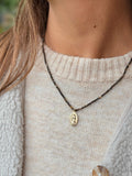 Collar Guadalupe piedras