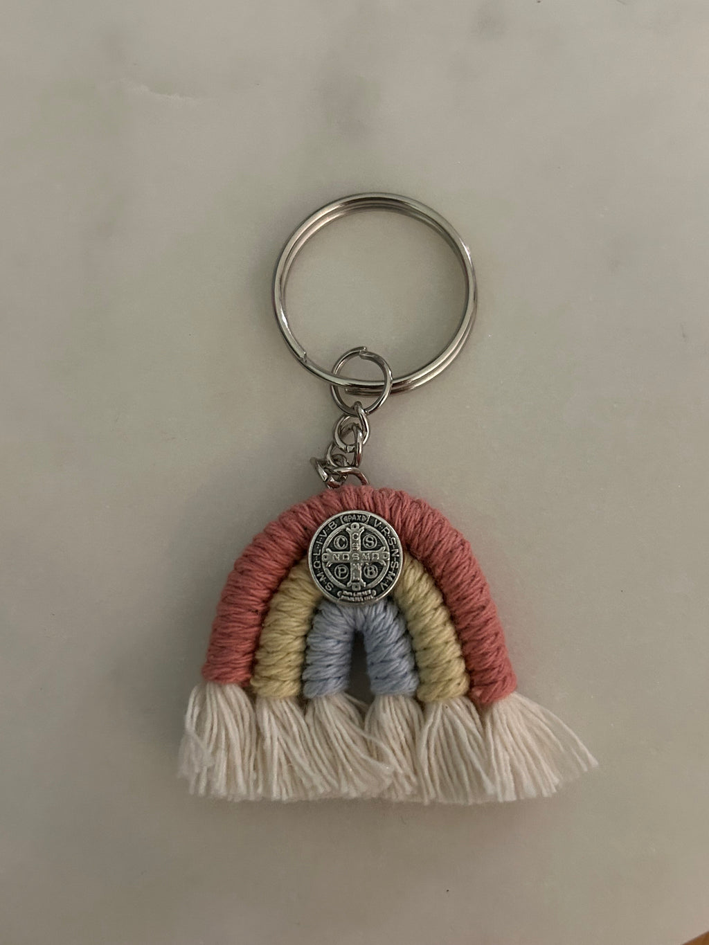 Llavero Arcoíris San Benito