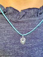 Collar Niñita Sagrado Corazón