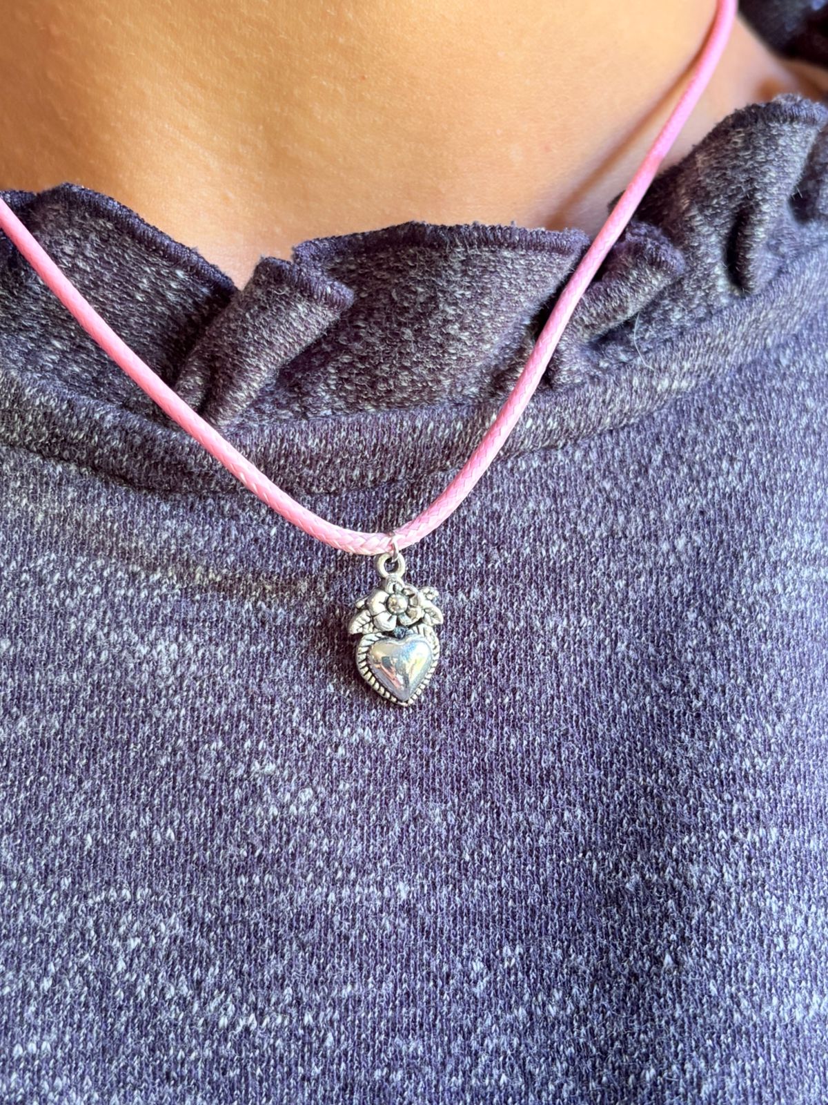Collar Niñita Sagrado Corazón